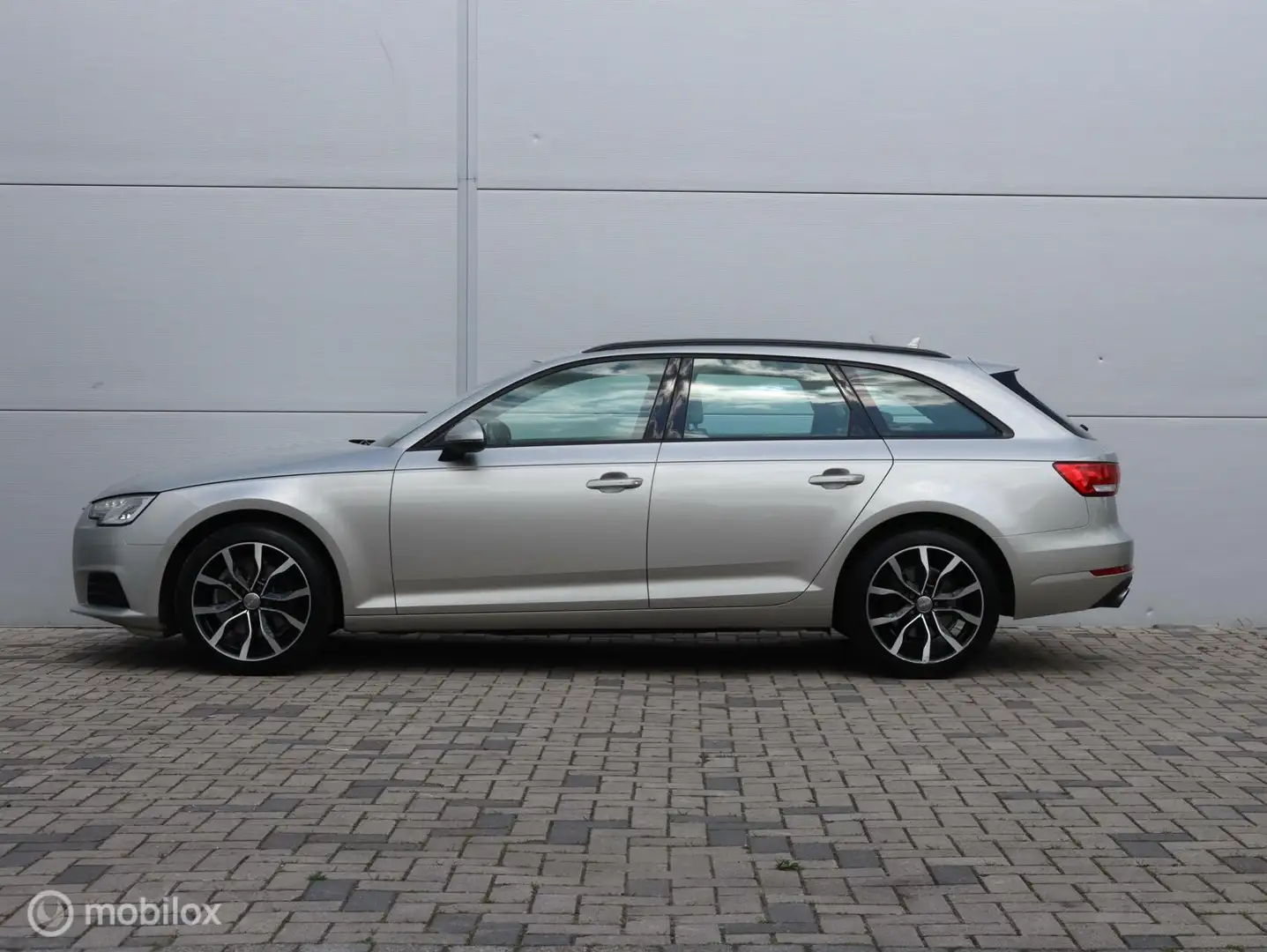 Audi A4 Avant 2.0 TFSI Automaat Trekhaak LED PDC Clima Cru Žlutá - 2