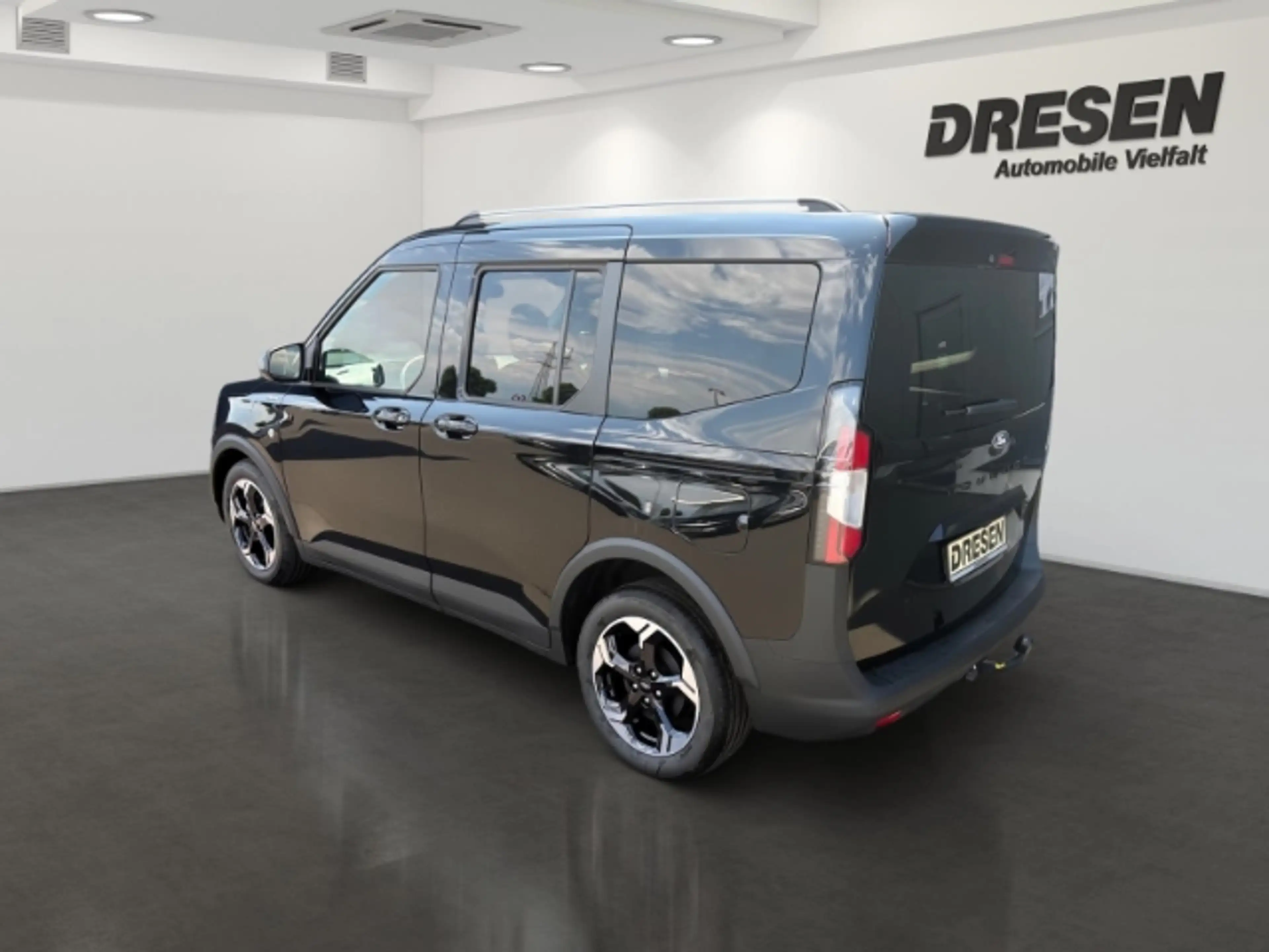 Ford Tourneo Courier Active 1.0 EcoBoost *SITZ-/LENKRADHEIZUNG*ANHÄNGEV — photo 5