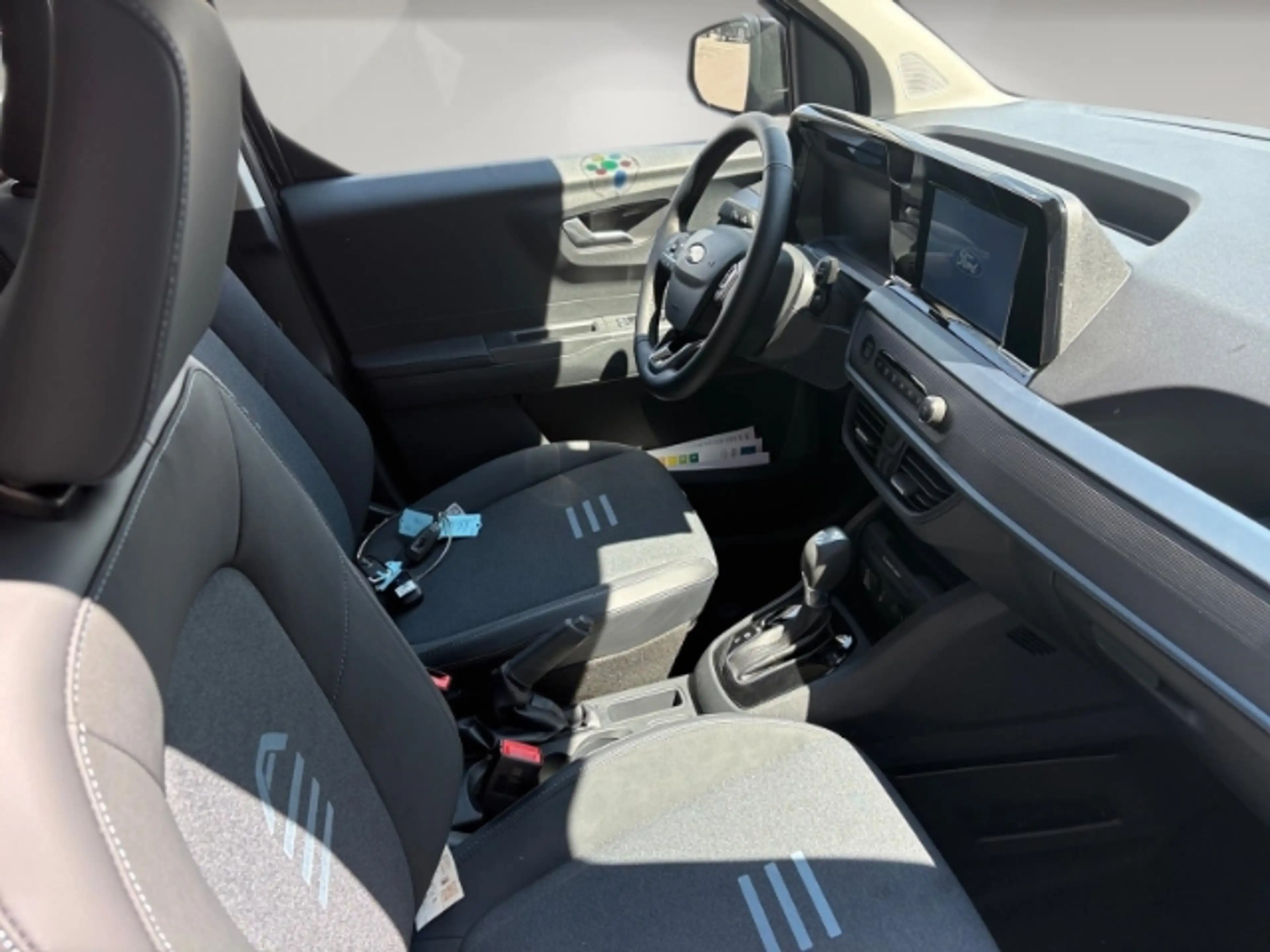 Ford Tourneo Courier Active 1.0 EcoBoost *SITZ-/LENKRADHEIZUNG*ANHÄNGEV — photo 14