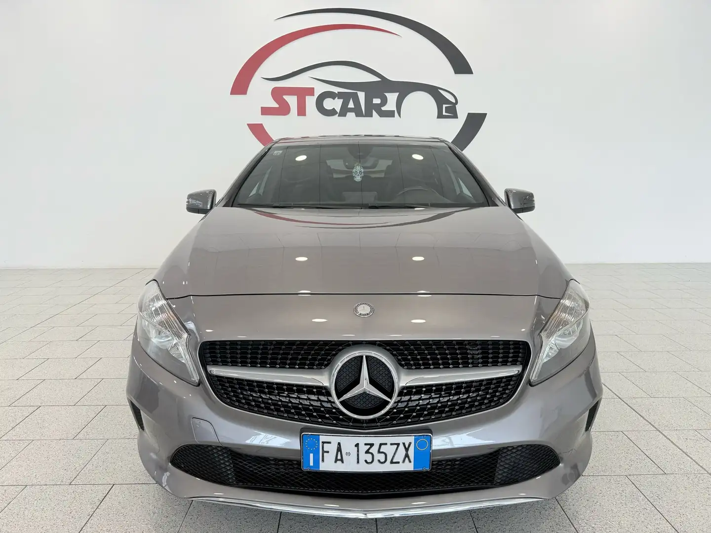 Mercedes-Benz A 180 d Sport auto my16 Grigio - 2