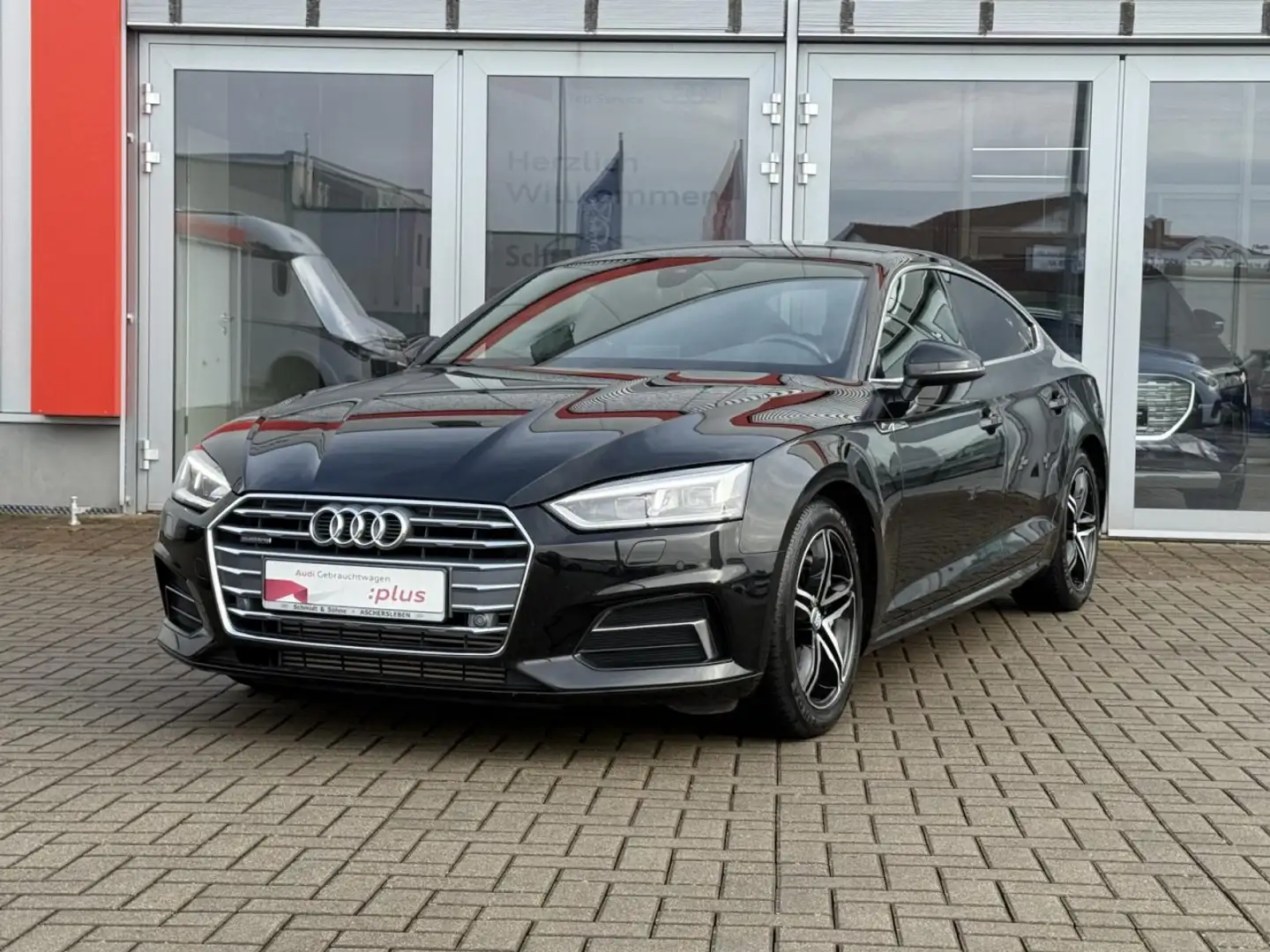 Audi A5 Sportb 2.0 TFSI sport quattro S-line 6-Gang Klima Schwarz - 2