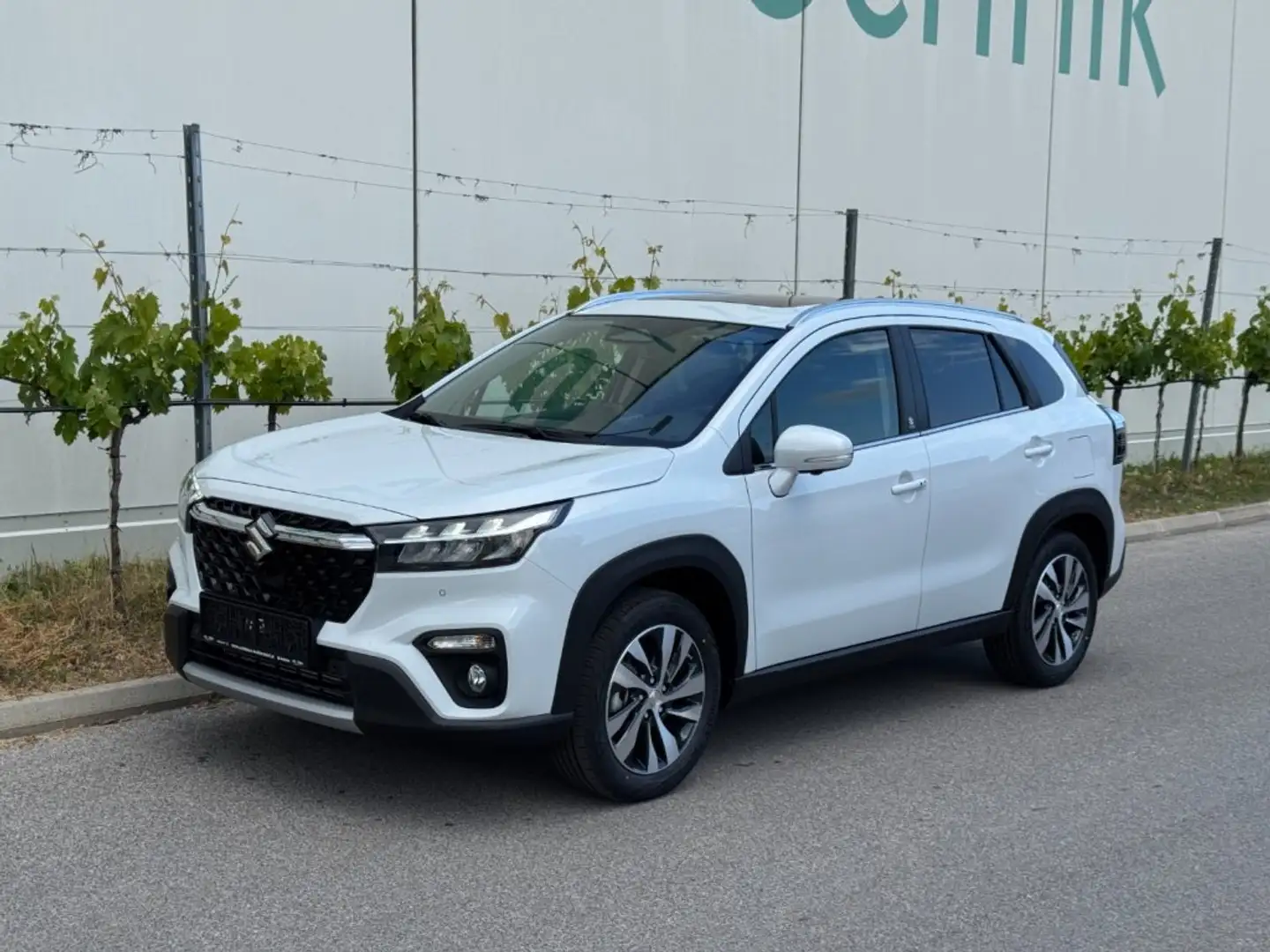 Suzuki S-Cross 1.4 HYBRID flash Bianco - 1