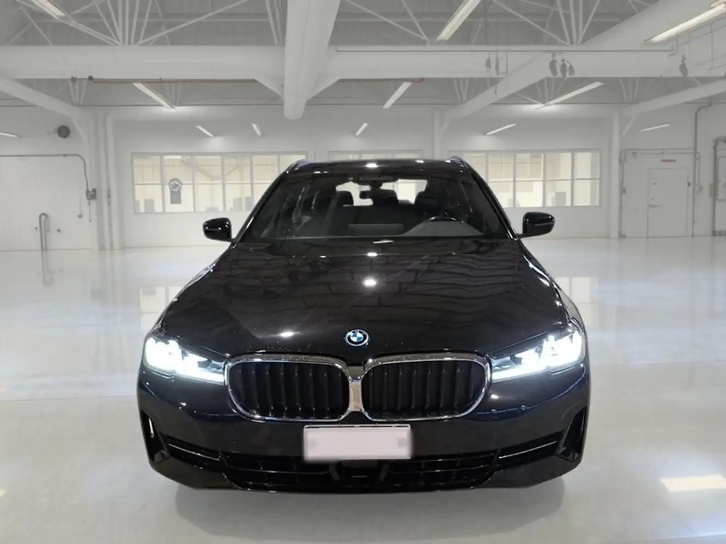 BMW 530 530e Business Auto Touring - 2