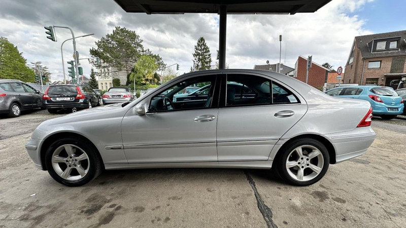 Mercedes-Benz C 200 C200CDI*Automatik*Avantgarde*T-Leder*Klima*Pdc* — photo 2