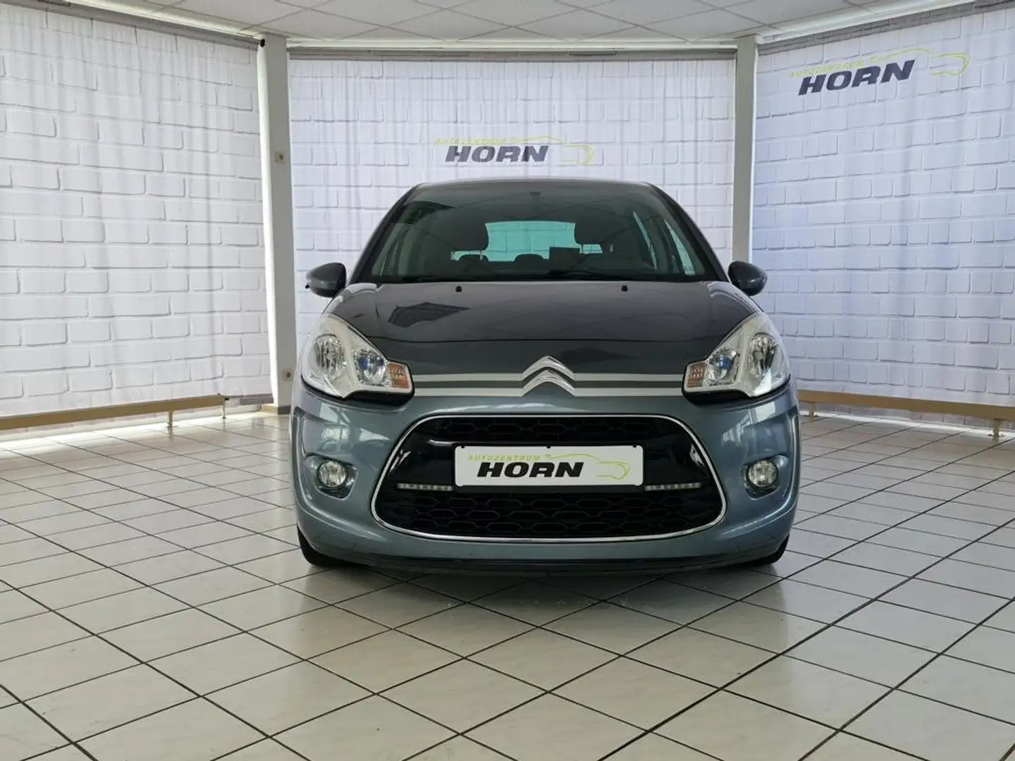 Citroen C3 Exclusive,PDC,NBL,Panoramafrontscheibe,Service neu Gris - 2