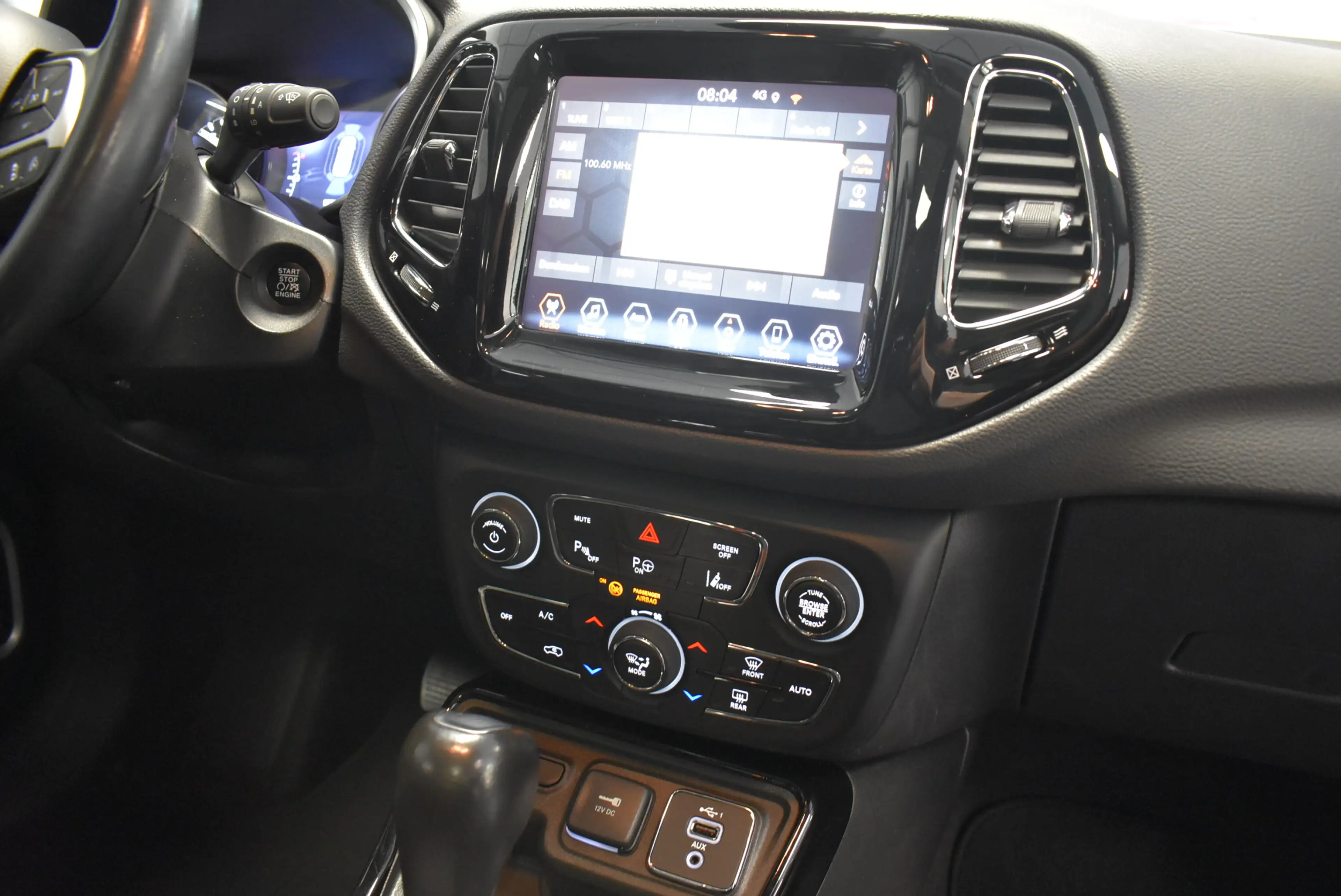 Jeep Compass Limited Aut Navi LED Panor ACC Kamer AHK — photo 8