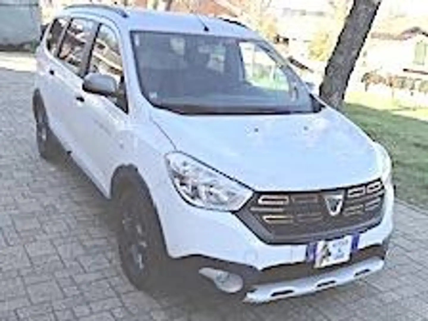 Dacia Lodgy 2018 Stepway  1.5 dci 7 P Bianco - 1