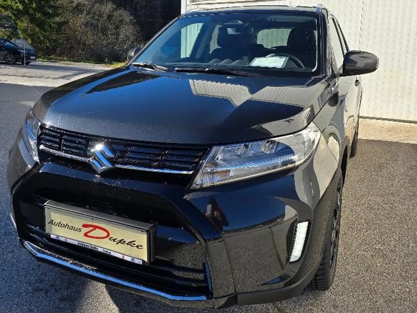 Suzuki Vitara Vitara 1,4 ALLGRIP Black Edition Automatik WR Schwarz - 2