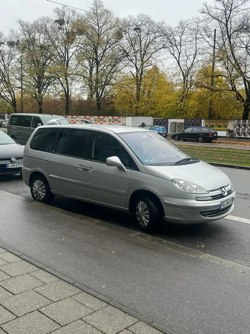 Peugeot 807 807 2,2 HDi 170 FAP Premium Premium - 2