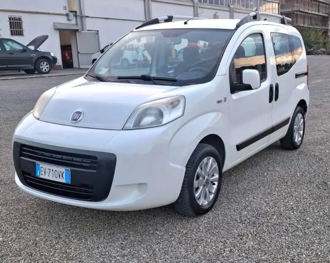 Fiat Qubo Qubo 1.4 8v natural power Dynamic 70cv E6 Blanc - 2