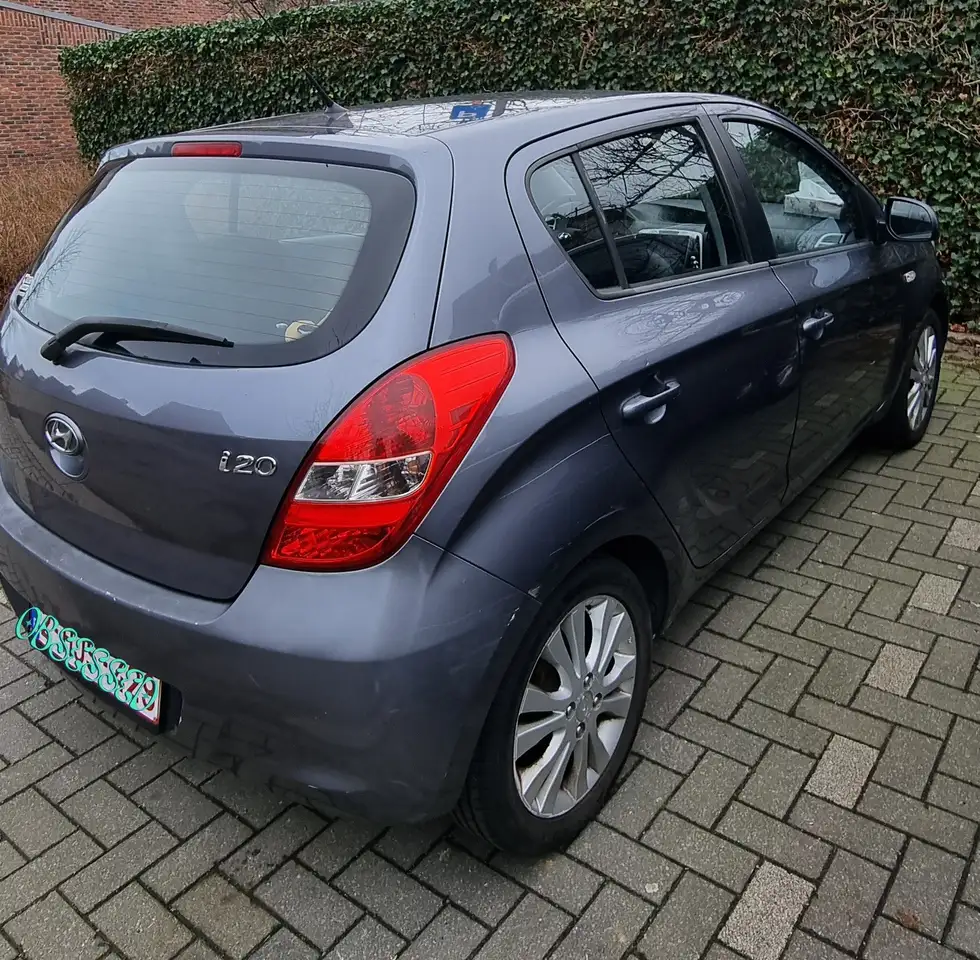 Hyundai i20
