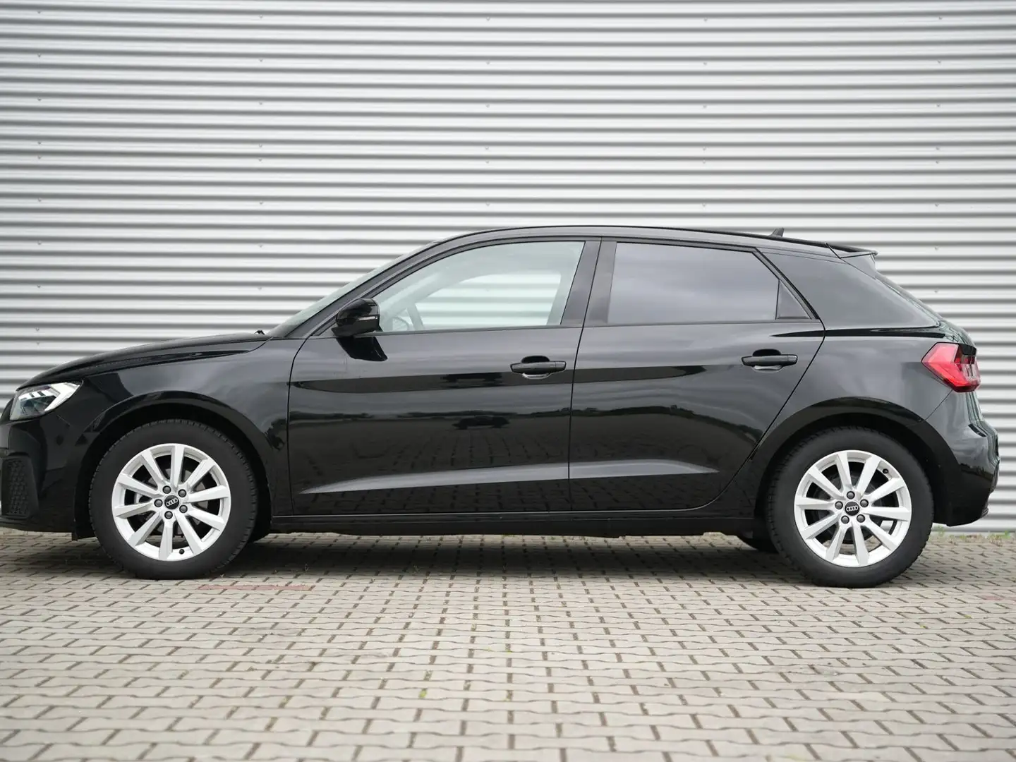 Audi A1 Sportback 25 TFSI basis++AMBIENTE PLUS+LED+BR Schwarz - 2