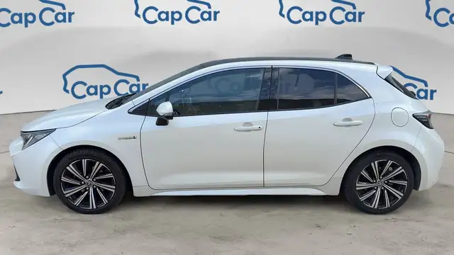 Toyota Corolla view 2