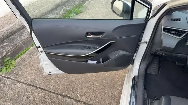 Toyota Corolla view 7
