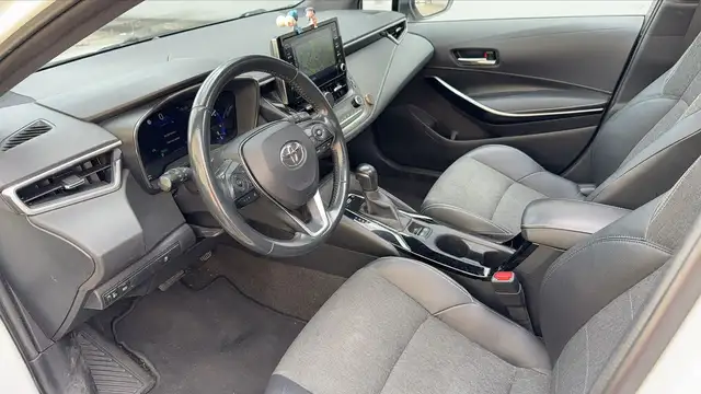 Toyota Corolla view 8