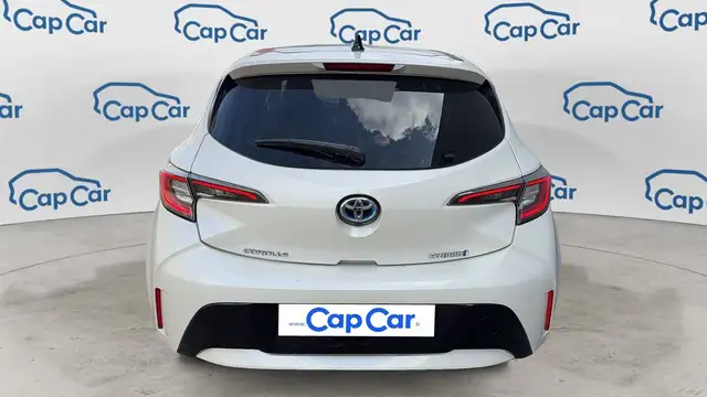 Toyota Corolla view 3