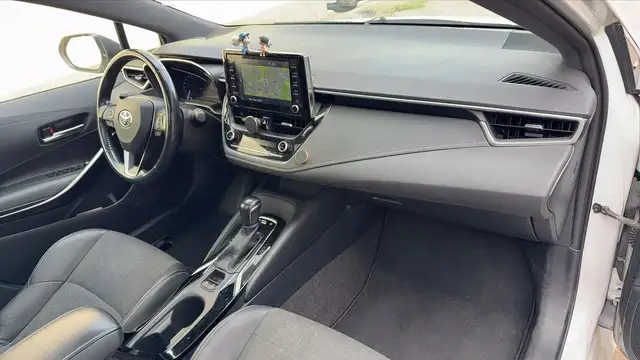 Toyota Corolla view 10