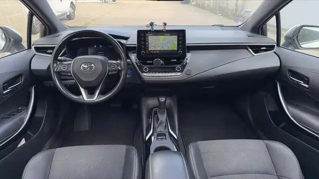 Toyota Corolla view 11