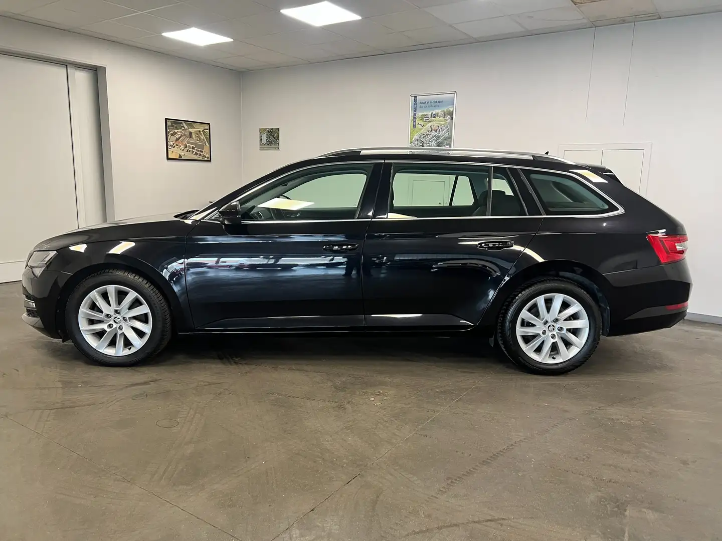 Skoda Superb SW 1.5 TSI ACT DSG (EU6AP) Zwart - 2