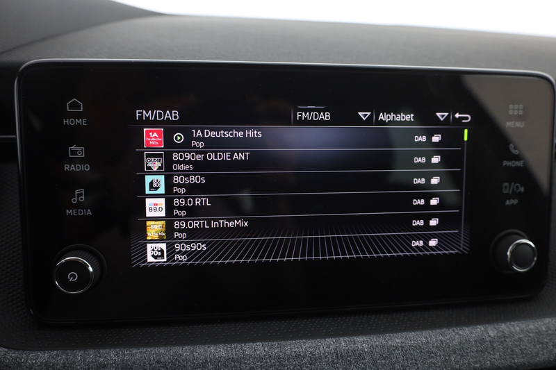 Skoda Scala 1.0 TSI DSG LED Kamera Tempomat — photo 11