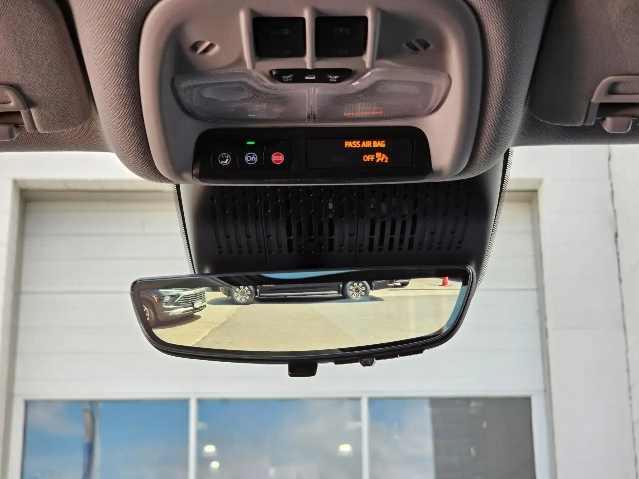 Chevrolet Bolt снимка Chevrolet Bolt