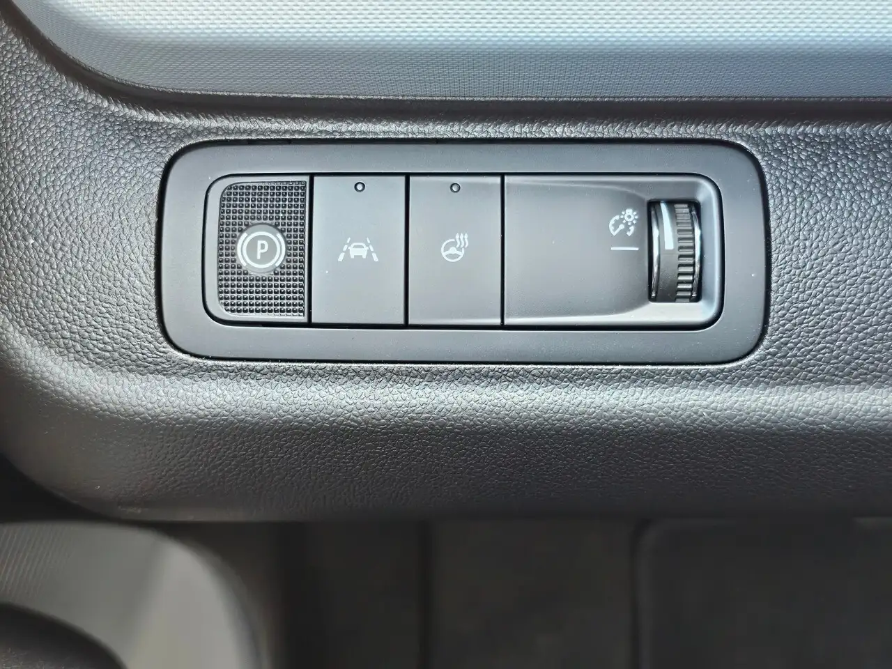 Chevrolet Bolt снимка Chevrolet Bolt