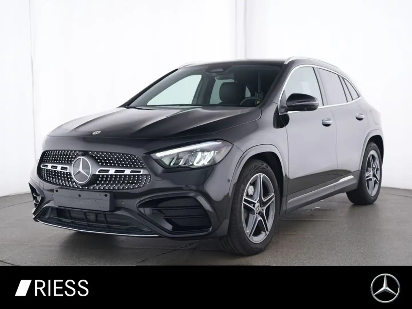 Mercedes-Benz GLA 220 d 4MATIC SpurW W-Paket S-Sitz KeyLess Schwarz - 1