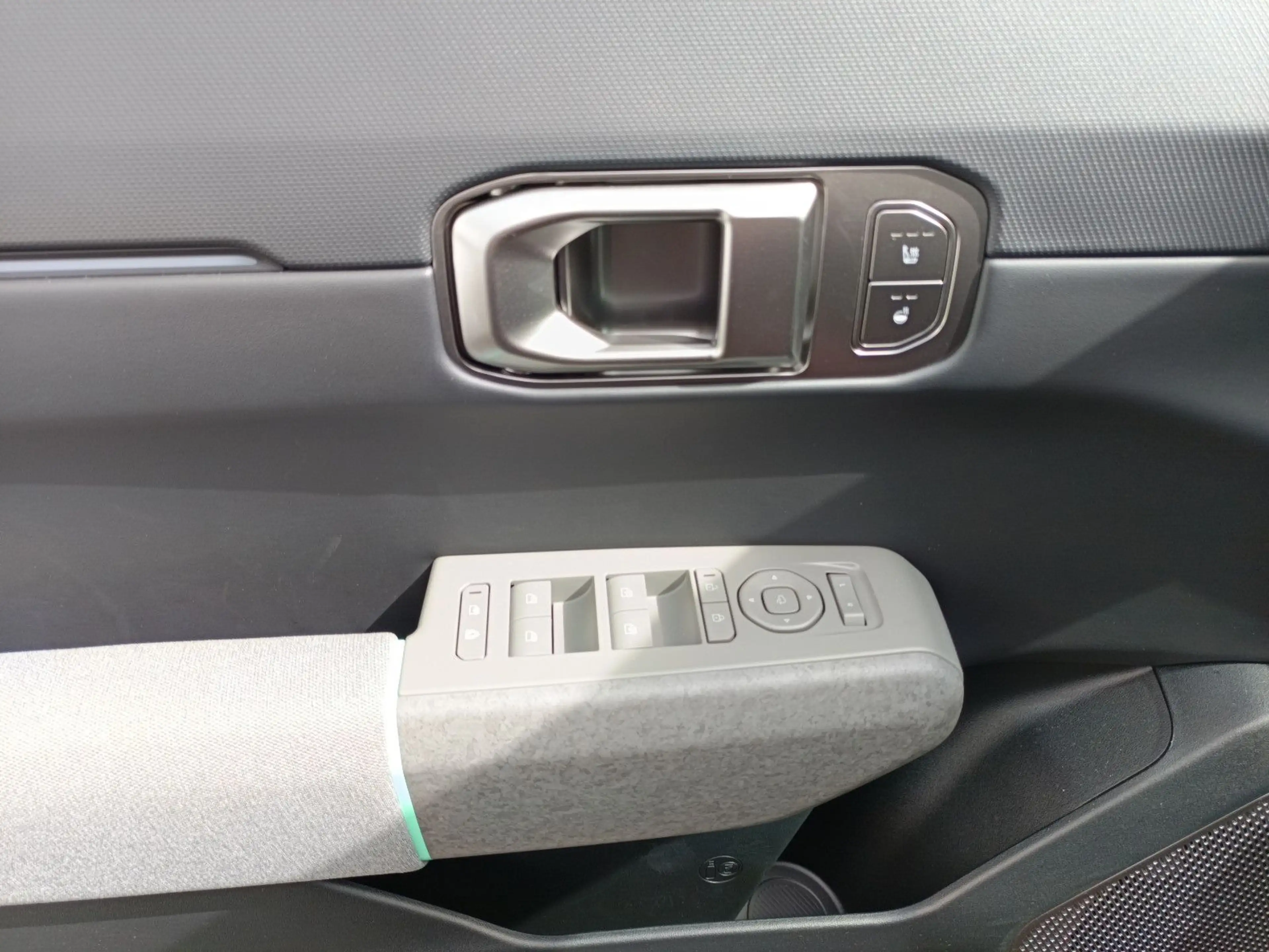 Kia EV4 81,4 kWh,FWD Earth P3,P4, P5, P6, P7, P8, P9 — photo 6