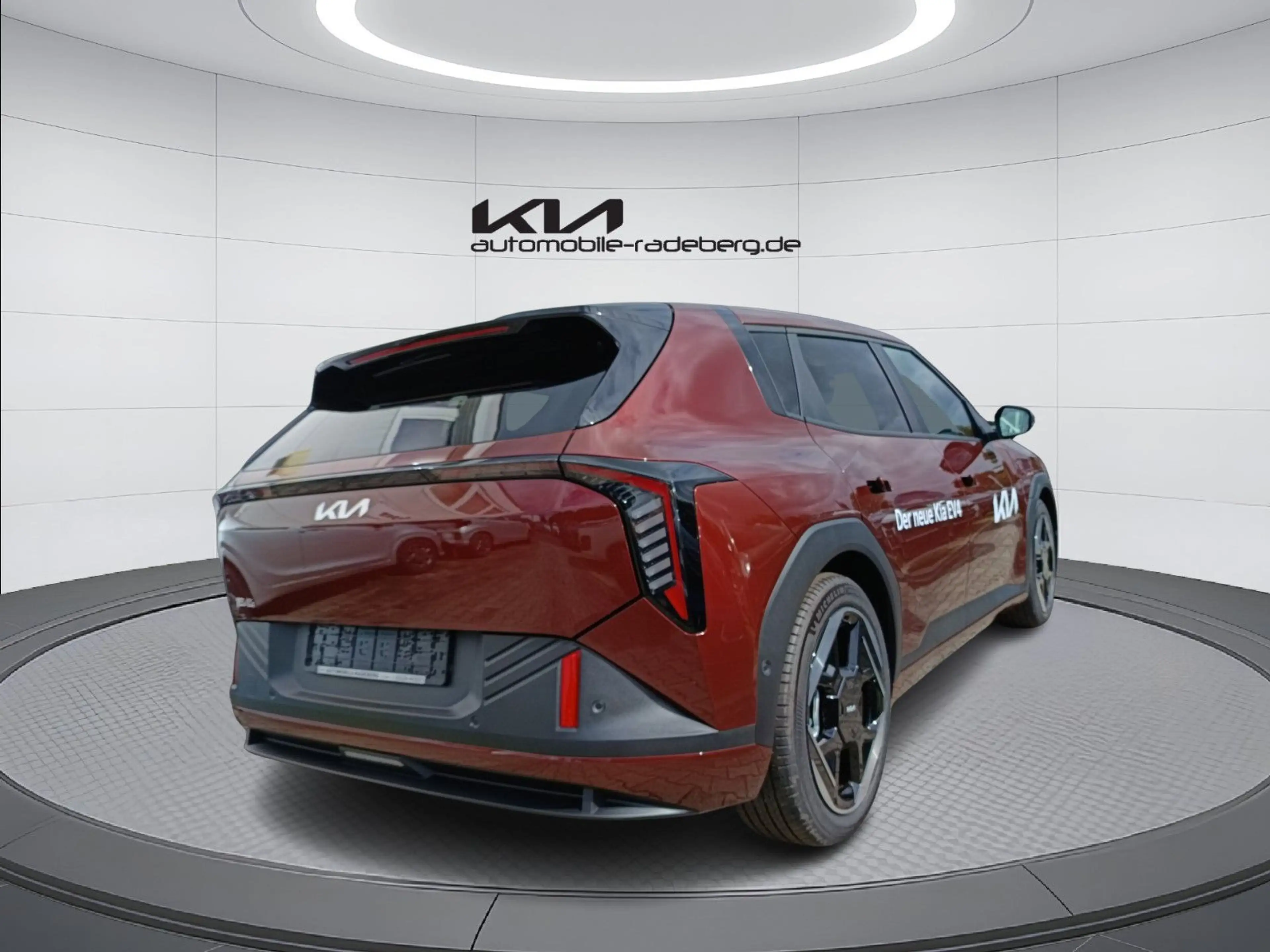 Kia EV4 81,4 kWh,FWD Earth P3,P4, P5, P6, P7, P8, P9 — photo 4