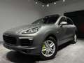 Porsche Cayenne 3.0i V6 S Tiptronic/SPORT CHRONO/TOIT PANO/1ER PRO Grijs - thumbnail 1