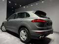 Porsche Cayenne 3.0i V6 S Tiptronic/SPORT CHRONO/TOIT PANO/1ER PRO Grijs - thumbnail 8