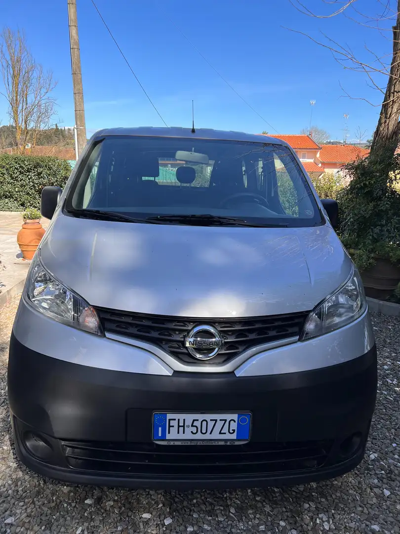 Nissan NV200 Plateado - 1