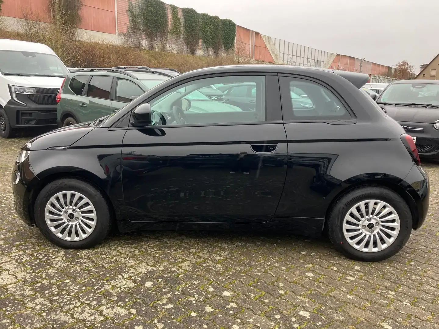 Fiat 500 Limousine 42 kWh  Klima/Navi Schwarz - 2