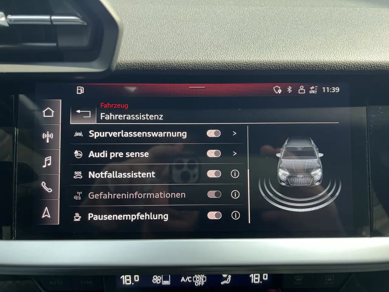 Audi A3 35 TFSI Mild S line Kamera CarPlay B&O Navi, миниатюра 20