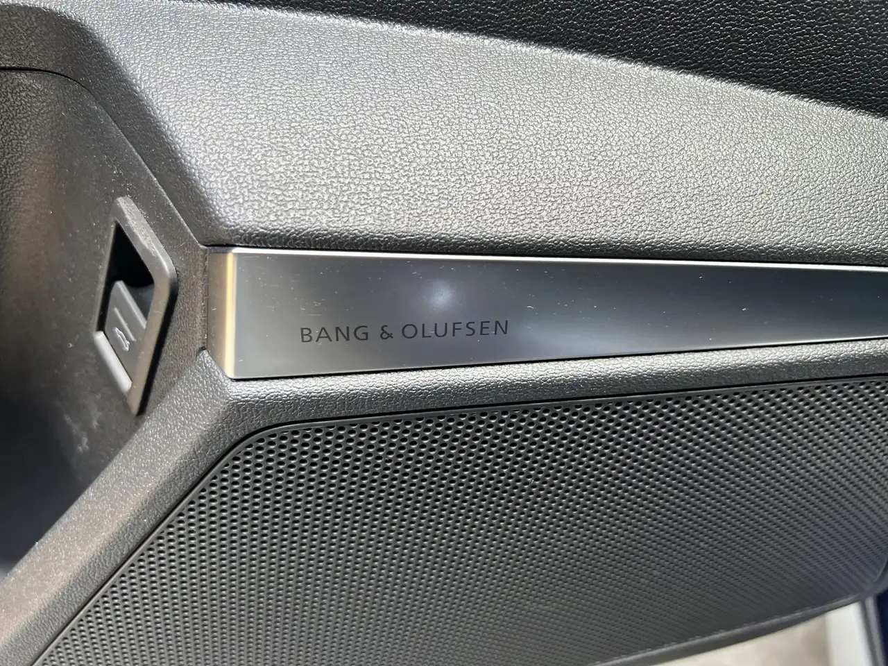 Audi A3 35 TFSI Mild S line Kamera CarPlay B&O Navi, миниатюра 27