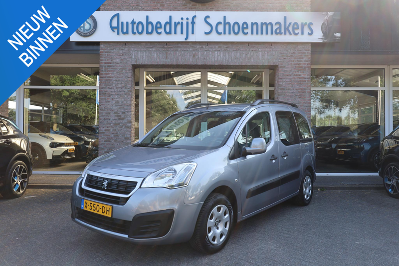 Peugeot Partner Tepee 1.2 PureTech Active TREKHAAK CARPLAY CRUISE