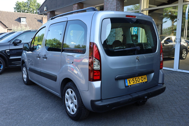Peugeot Partner Tepee 1.2 PureTech Active TREKHAAK CARPLAY CRUISE — photo 31