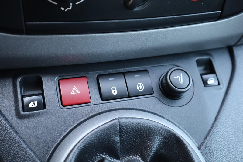 Peugeot Partner Tepee 1.2 PureTech Active TREKHAAK CARPLAY CRUISE — photo 15
