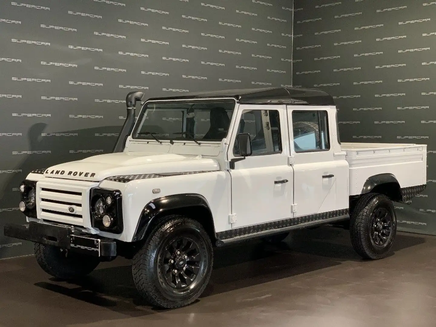 Land Rover Defender 130 N1 2.5 Td5 cat Crew S MOTORE RETTIFICATO Bianco - 1