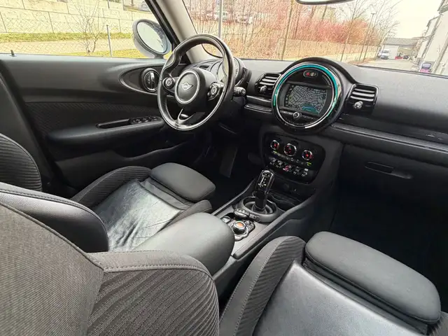 MINI Cooper D Clubman ClubmanAutom-PDC-NAVI-SZH-AppleCarPlay-Unfallfre
