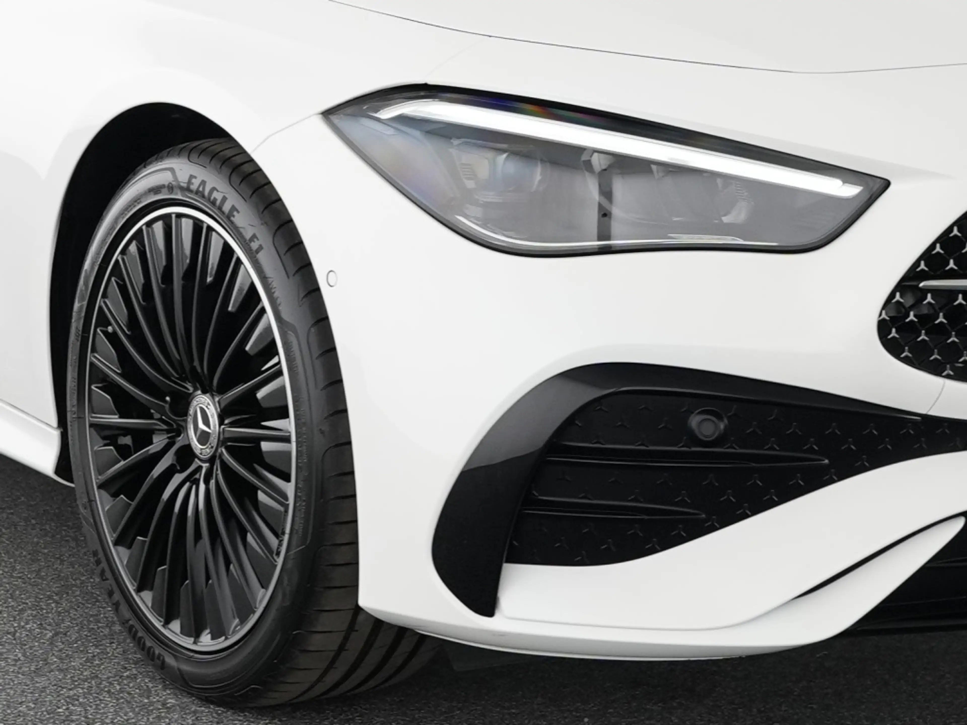 Mercedes-Benz CLE 200 Cabriolet AMG Advanced+ Night Standhzg. 360 ° — photo 7