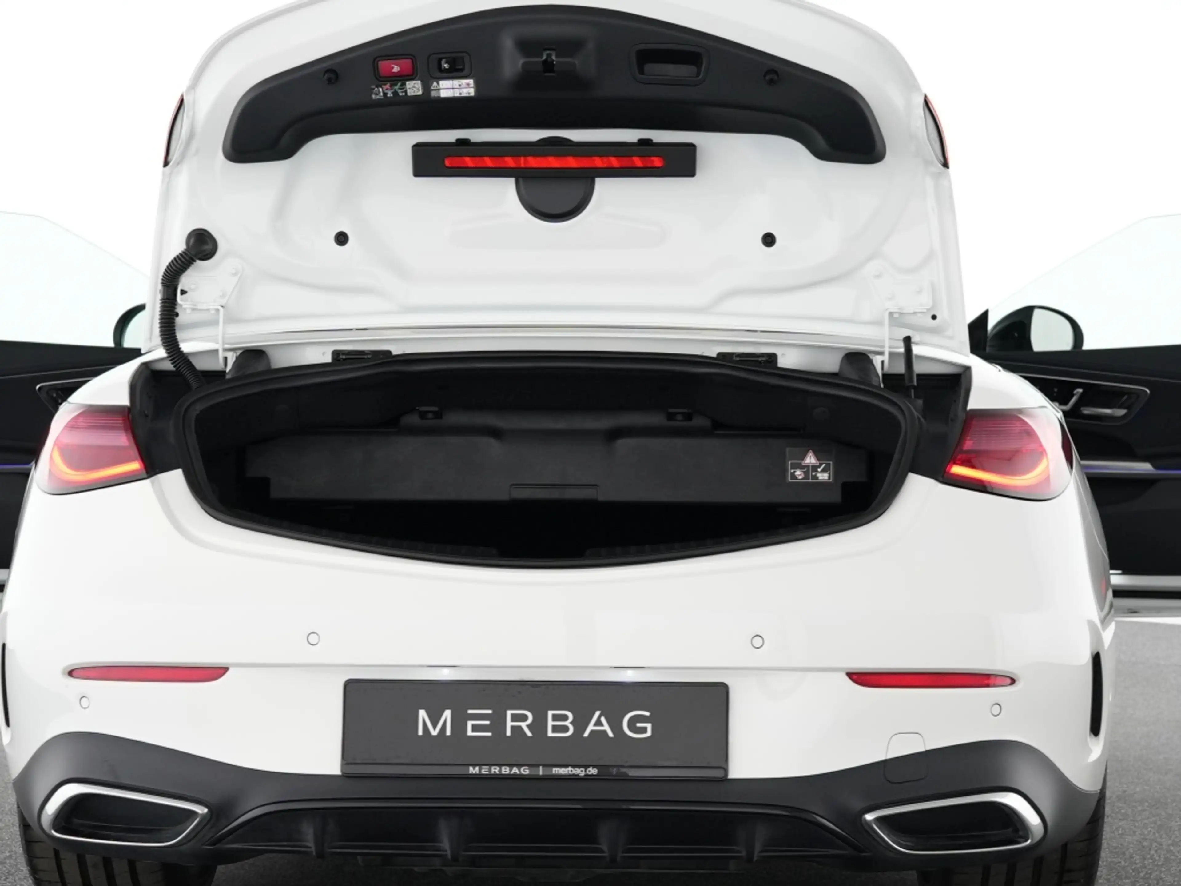 Mercedes-Benz CLE 200 Cabriolet AMG Advanced+ Night Standhzg. 360 ° — photo 15