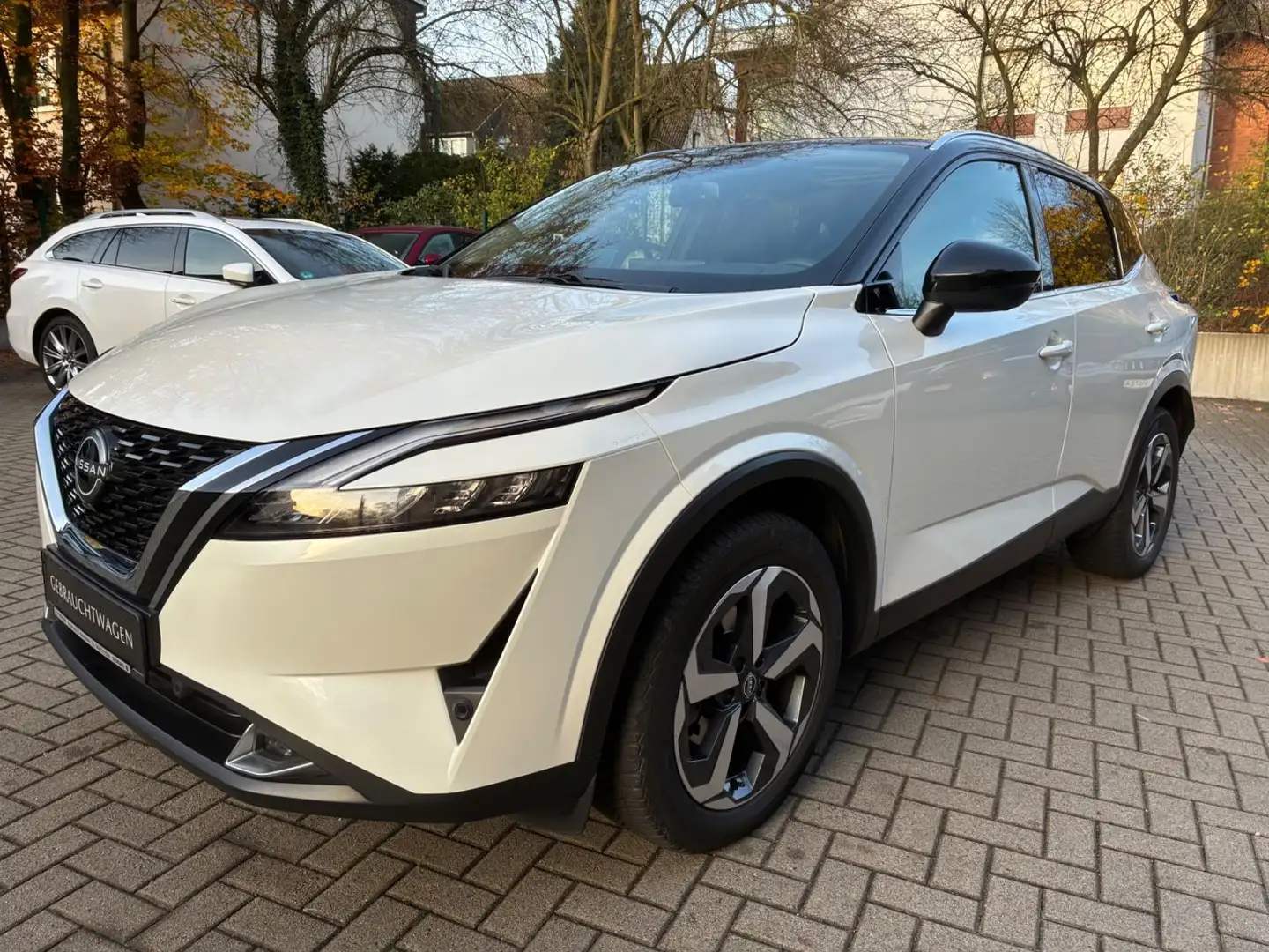Nissan Qashqai N-Connecta Design-/Winter-Paket Pano Blanc - 1