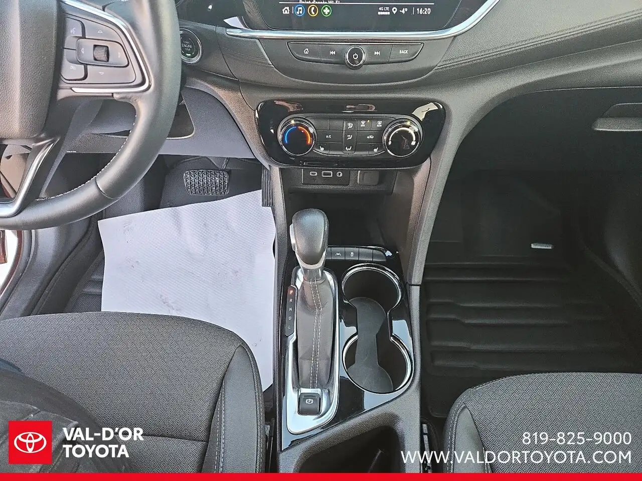 Buick Encore снимка Buick Encore