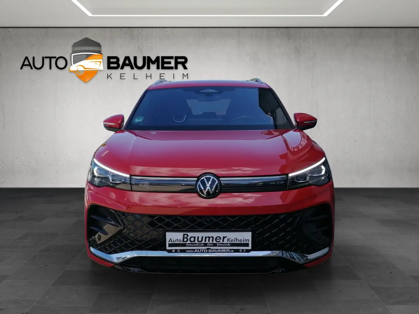 Volkswagen Tiguan 1.5 eTSI R-Line AHK Pano DCC Pro Rot - 2