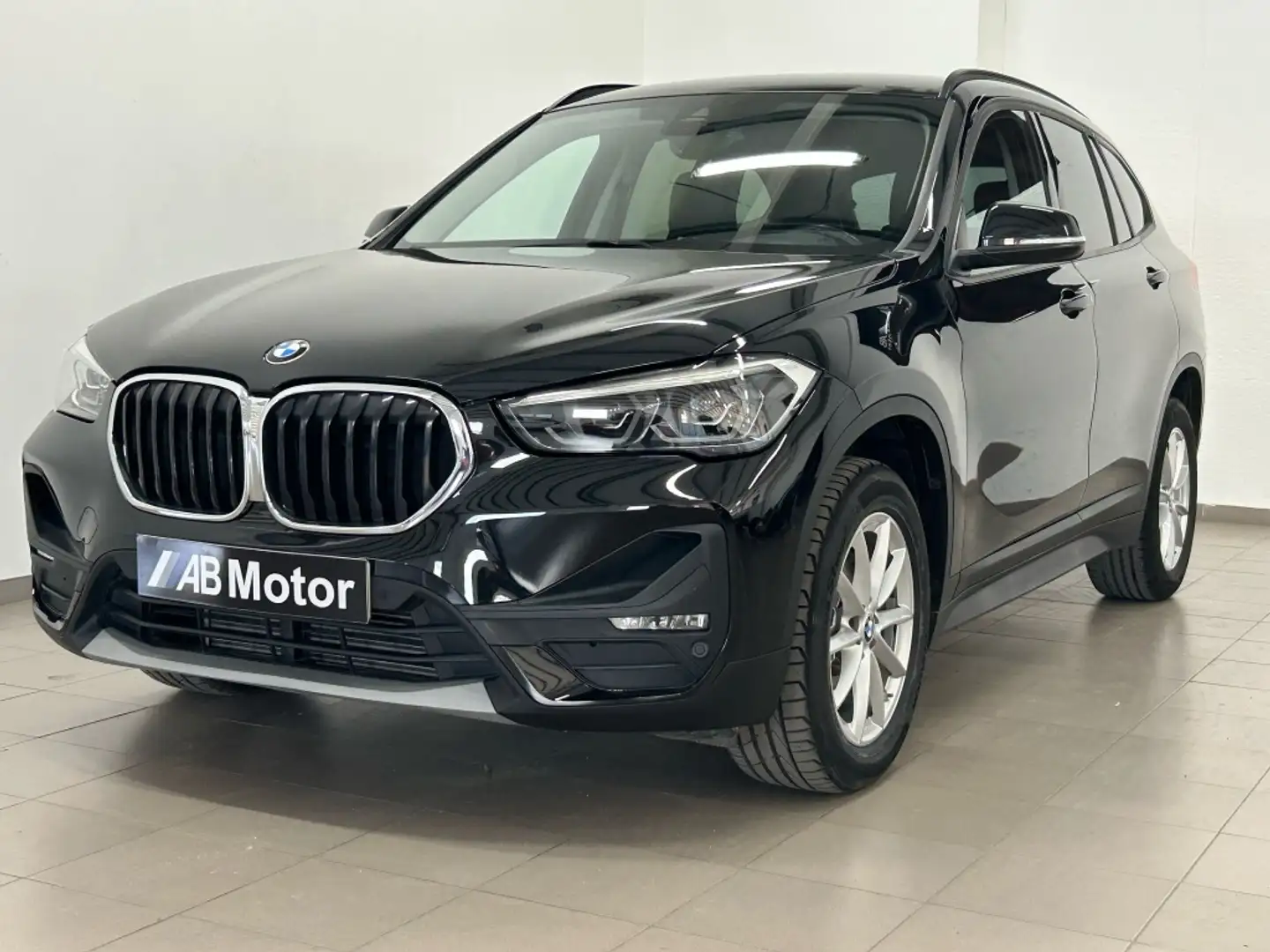 BMW X1 sDrive 18dA Negro - 1