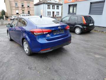 KIA FORTE 2.0L ESSENCE BOITE AUTOMATIQUE