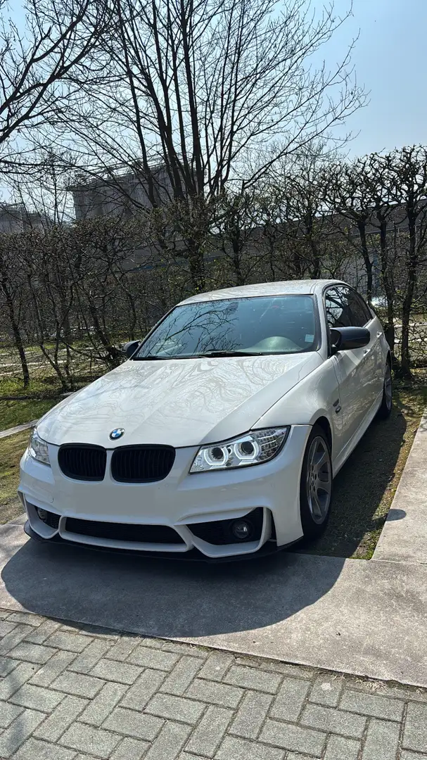 BMW 318 318d 2.0 Futura 143cv FL - 1