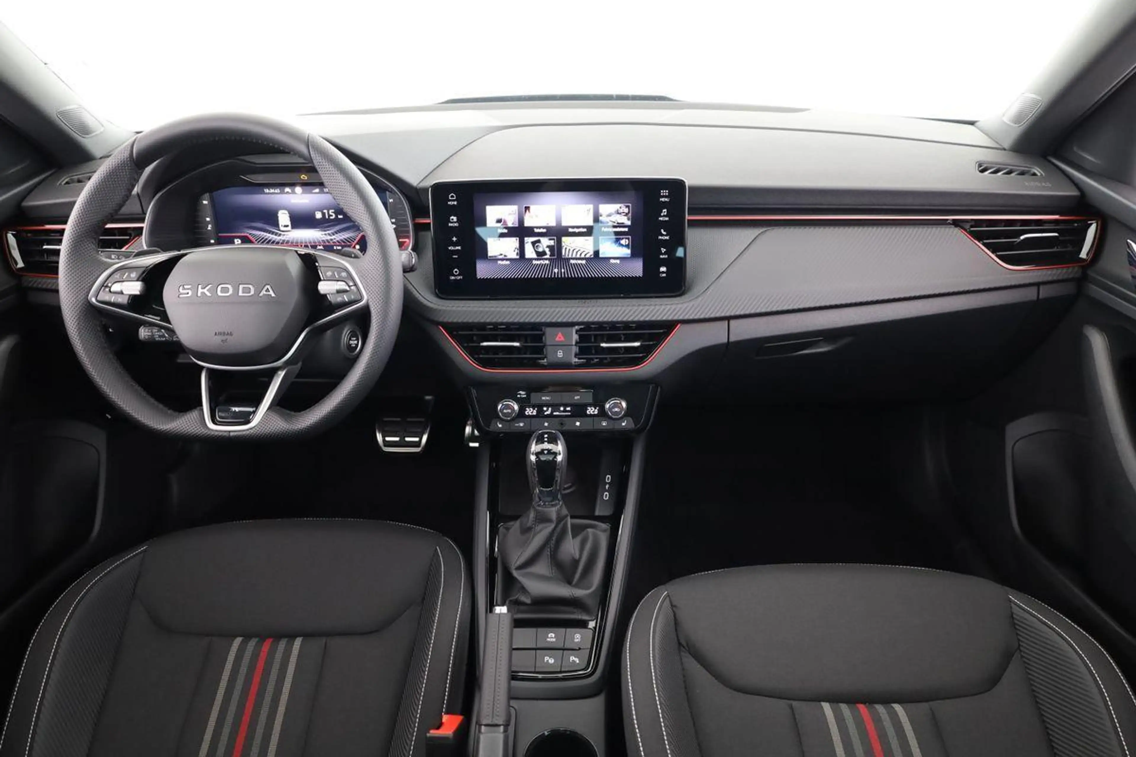 Skoda Kamiq Monte Carlo 1.5 TSI DSG Carlo, Pano, Matrix, Na... — photo 4