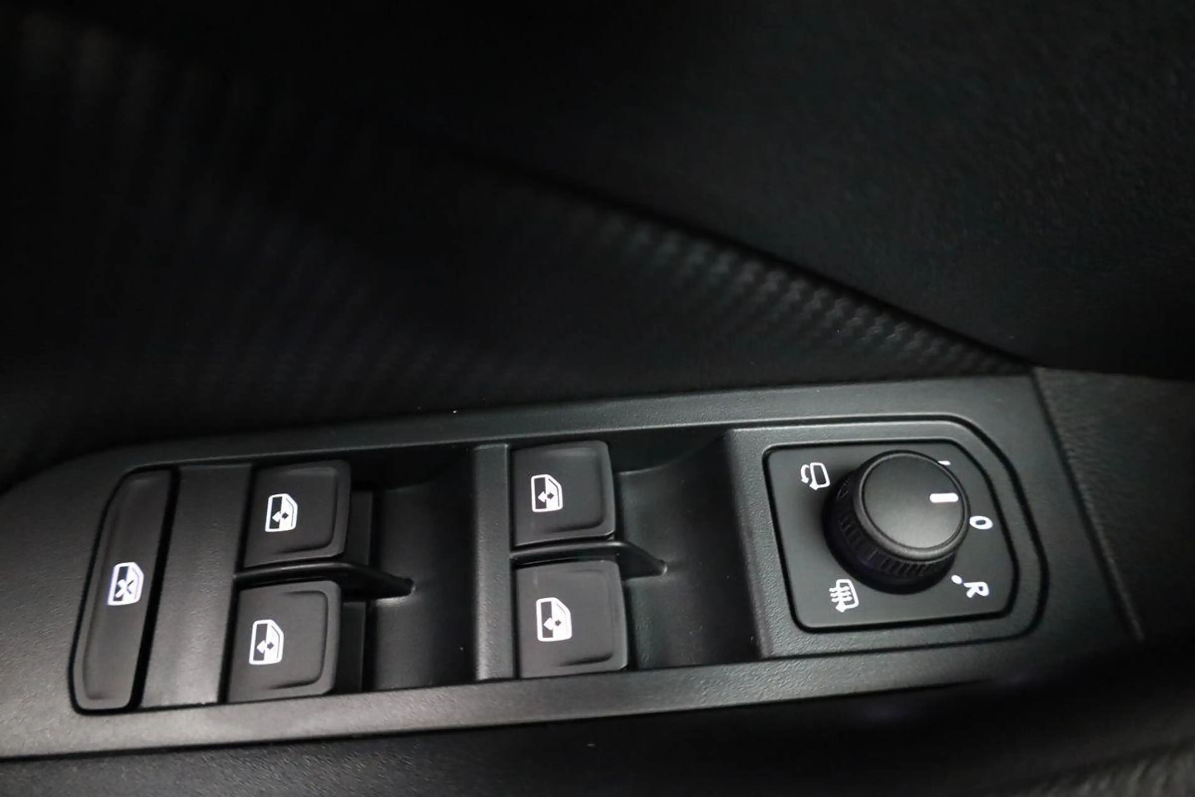 Skoda Kamiq Monte Carlo 1.5 TSI DSG Carlo, Pano, Matrix, Na... — photo 7